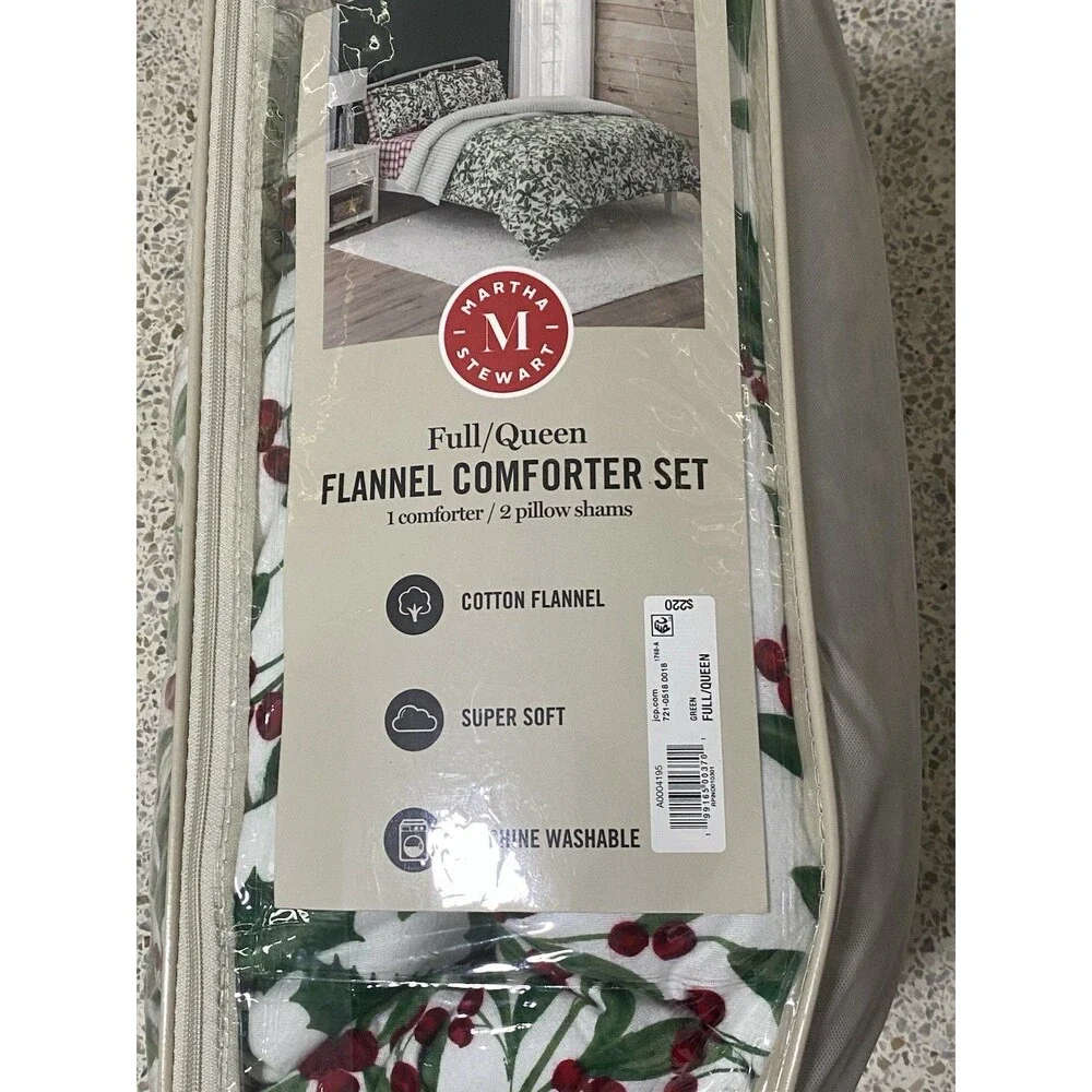 Martha Stewart Full/Queen Flannel Comforter Set Holly Holiday Green Red 3pc NEW!